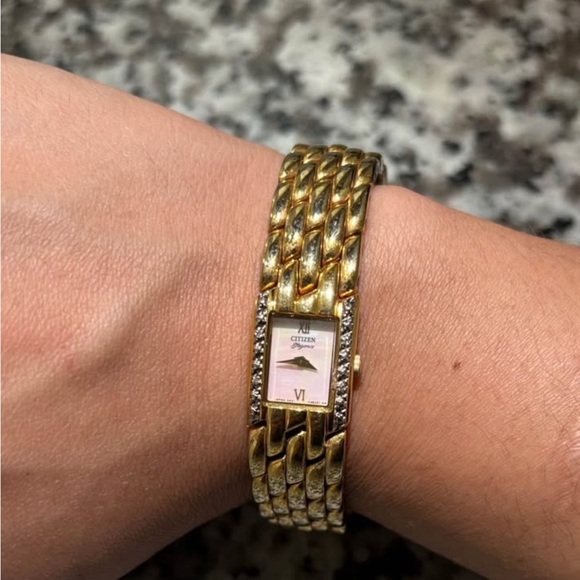 Citizen Women's Gold  Watch - Picture 1 of 5